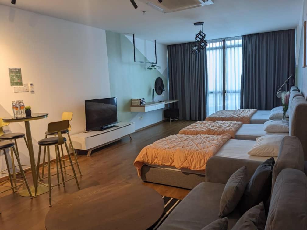 Summer Suites Apartment-The Summer Shopping Mall Kota Samarahan 外观 照片